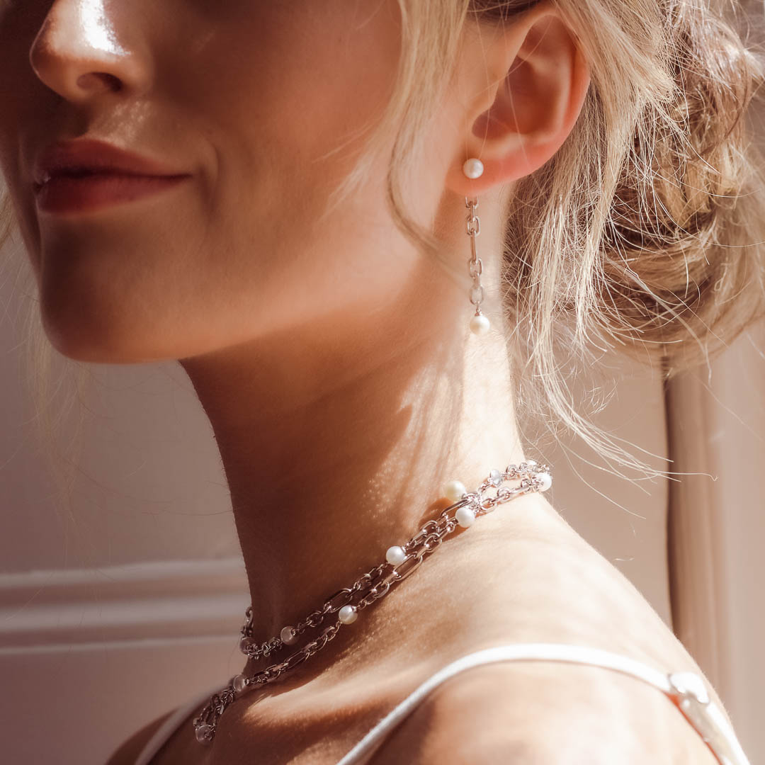 Astoria Figaro Pearl as styled for our Summer Event Edit @kitheathjewellery